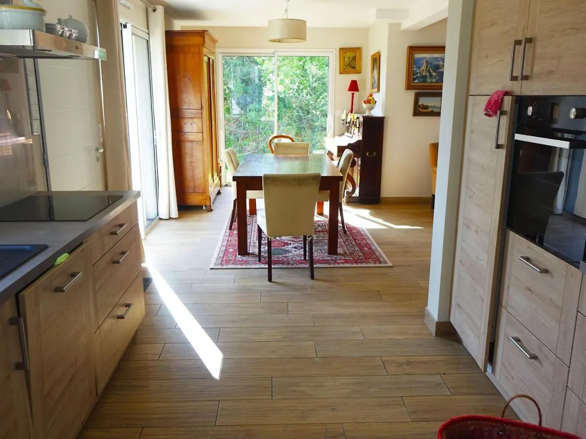 Maison Familiale - 8 Pers - Proche Mer Et Port - Jardin Et Terrasse - Fr-1-639-40 Sarzeau Holiday home